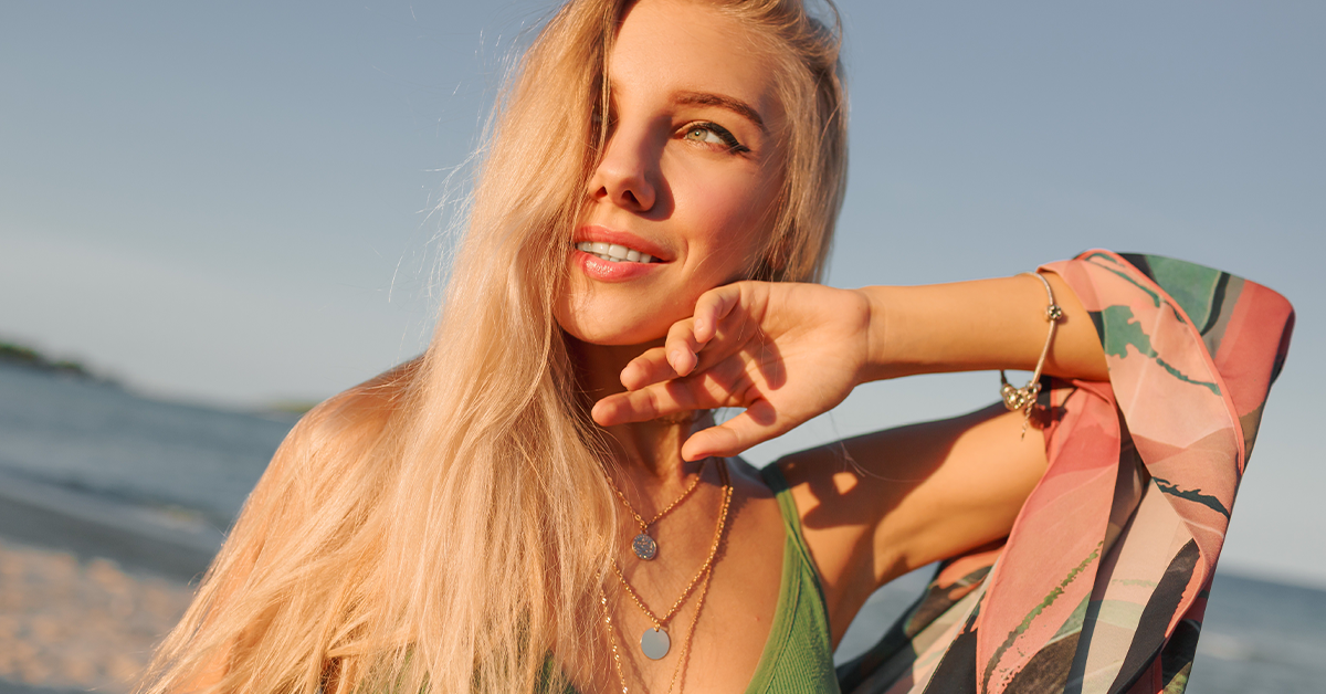 Get a Total Look With These Tips for Beach Makeup