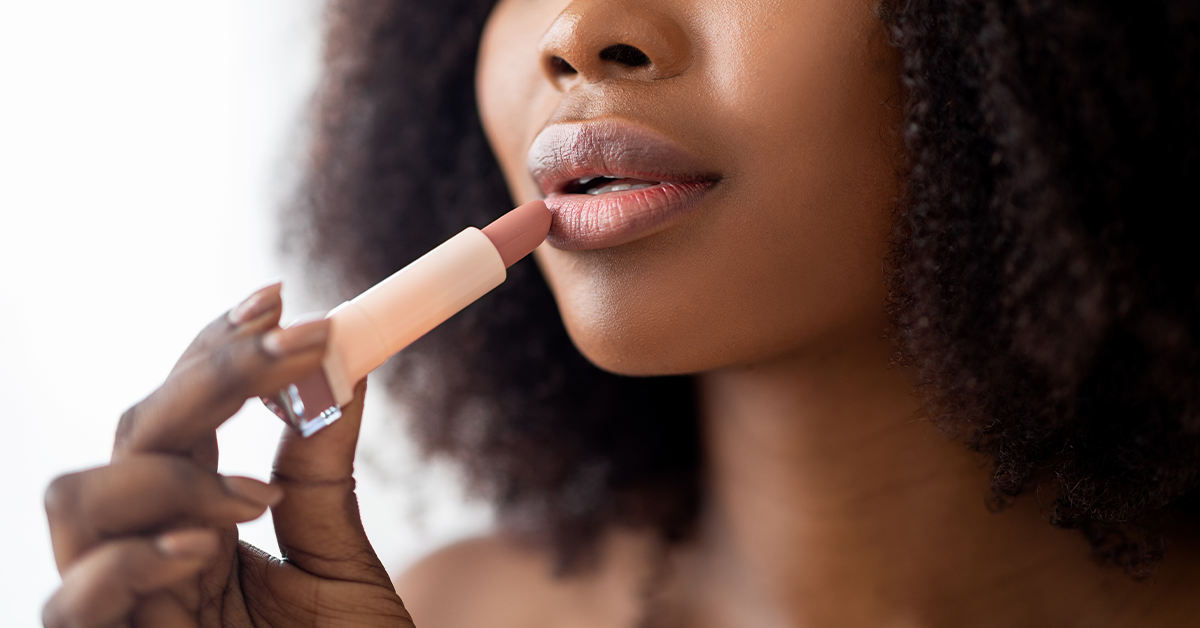 How to wear a matte lipstick that perfectly matches your style