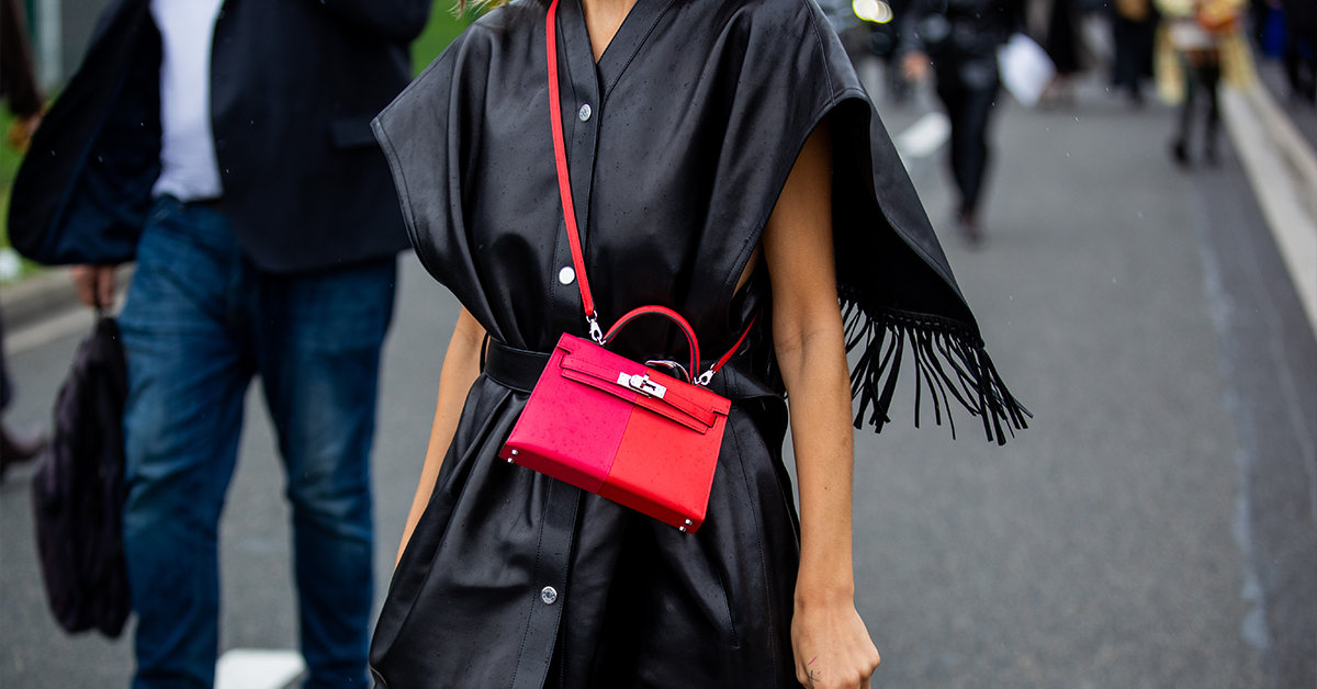 The Chicest Way to Wear Mini Bags For Any Season