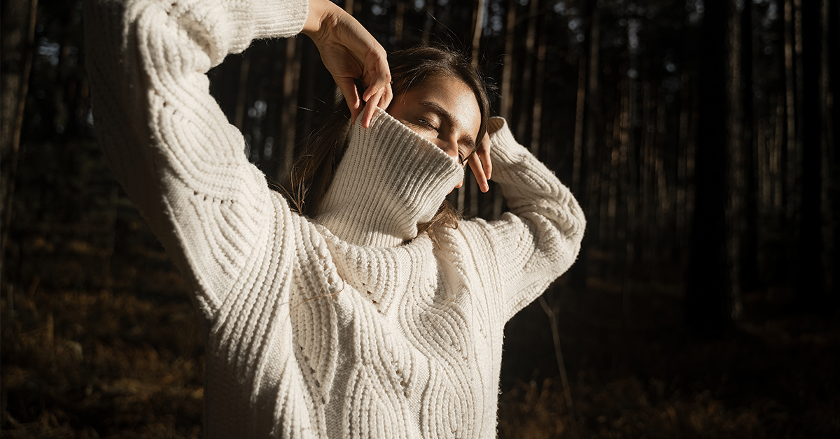 Elevate your outfits wearing Turtleneck Sweaters