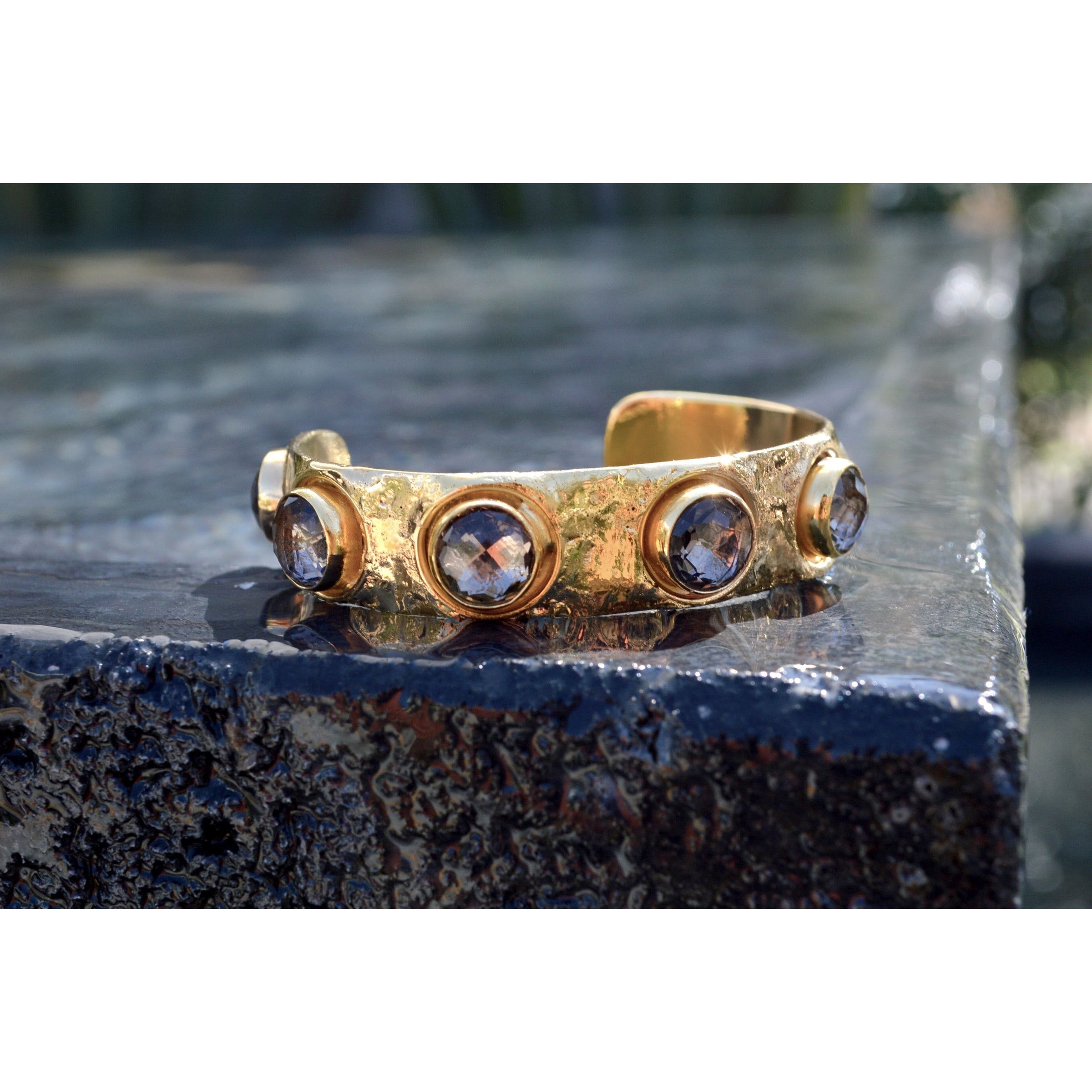 Cuff Chorreado Jumbo Natural stones